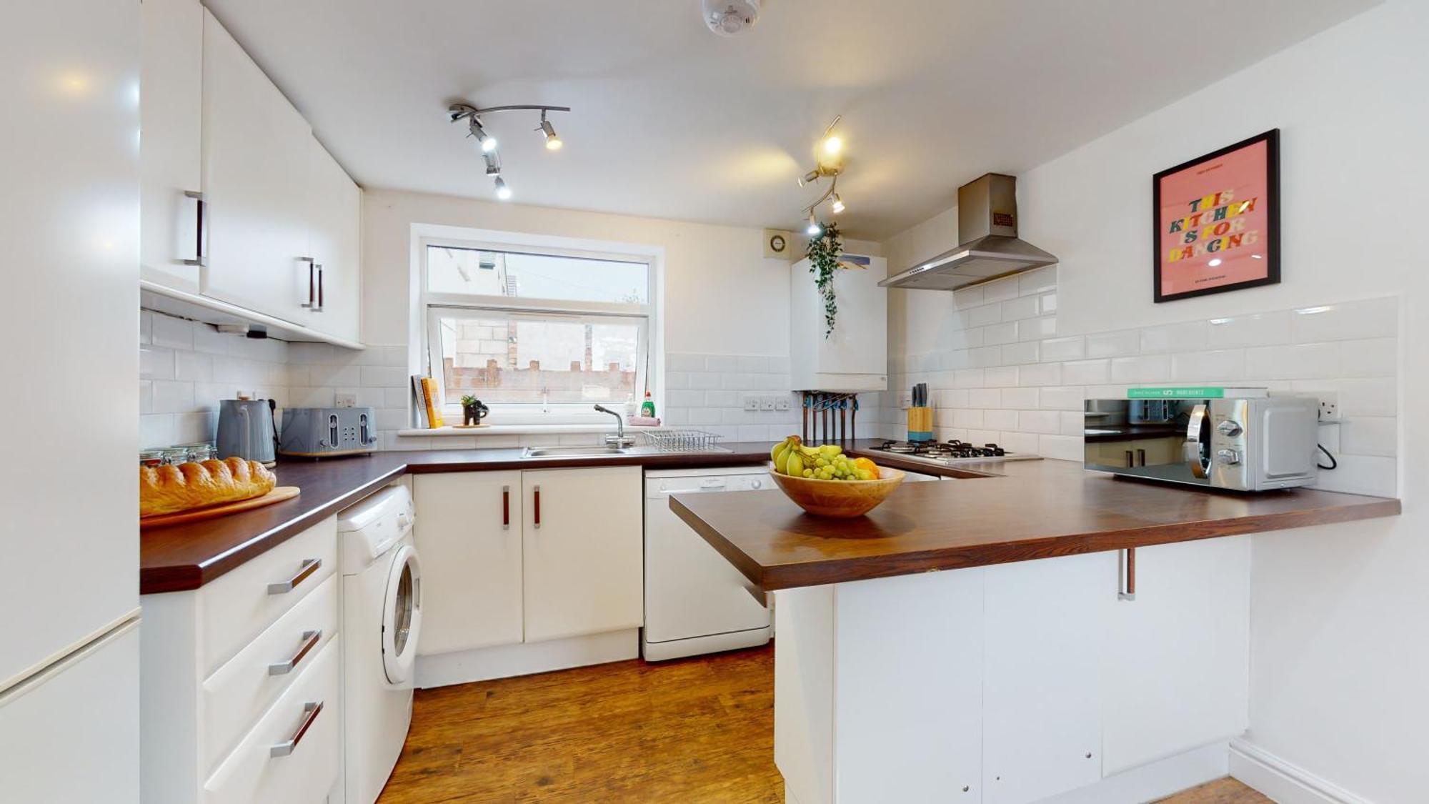 Cosy Cardiff Apartment And Patio Esterno foto