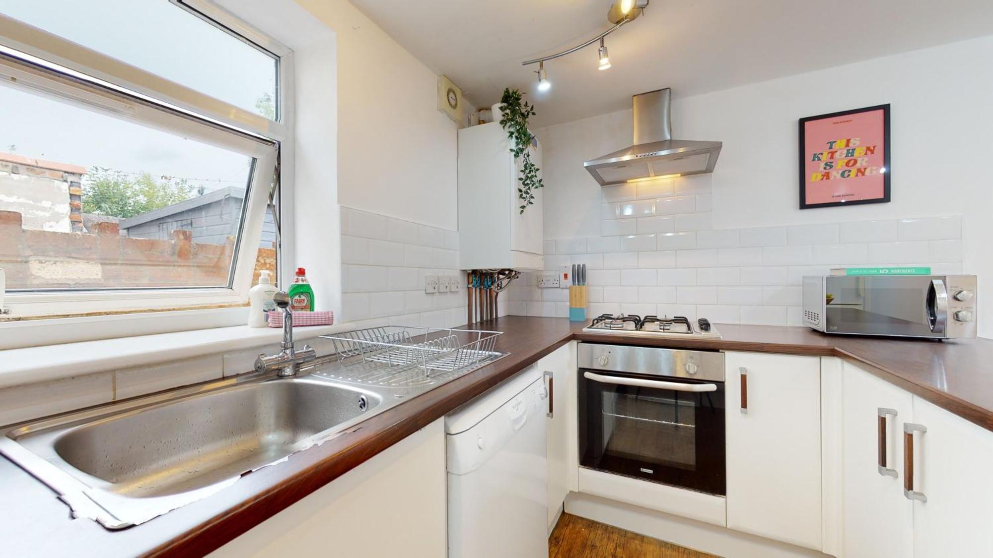 Cosy Cardiff Apartment And Patio Esterno foto